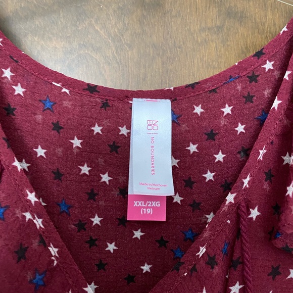 No Boundaries Tank - Picture 4 of 7